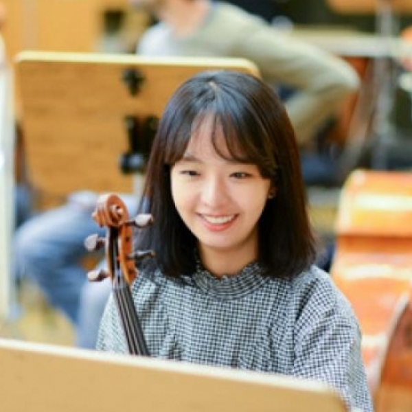 Suebin Jo<br><font size=1>(Viola)</font> Suebin Jo<br><font size=1>(Viola)</font>