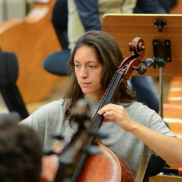 Hannah Schmidt<br><font size=1>(Violoncello)</font> Hannah Schmidt<br><font size=1>(Violoncello)</font>