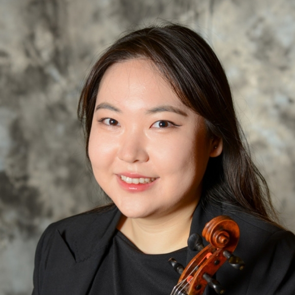 Zion Lee<br><font size=1>(2. Violine)</font> Zion Lee<br><font size=1>(2. Violine)</font>